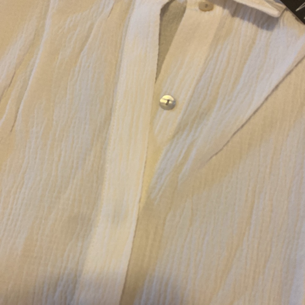 Marla Wynne Crinkle blouse with hidden buttons - Picture 2 of 7